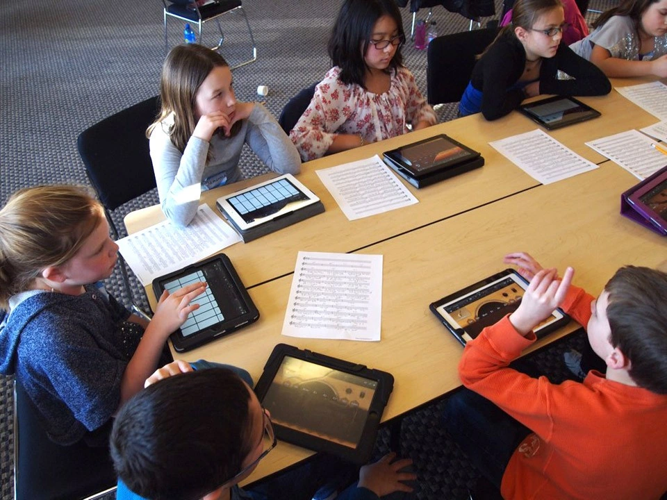 A generation taught not to think: AI in the classroom