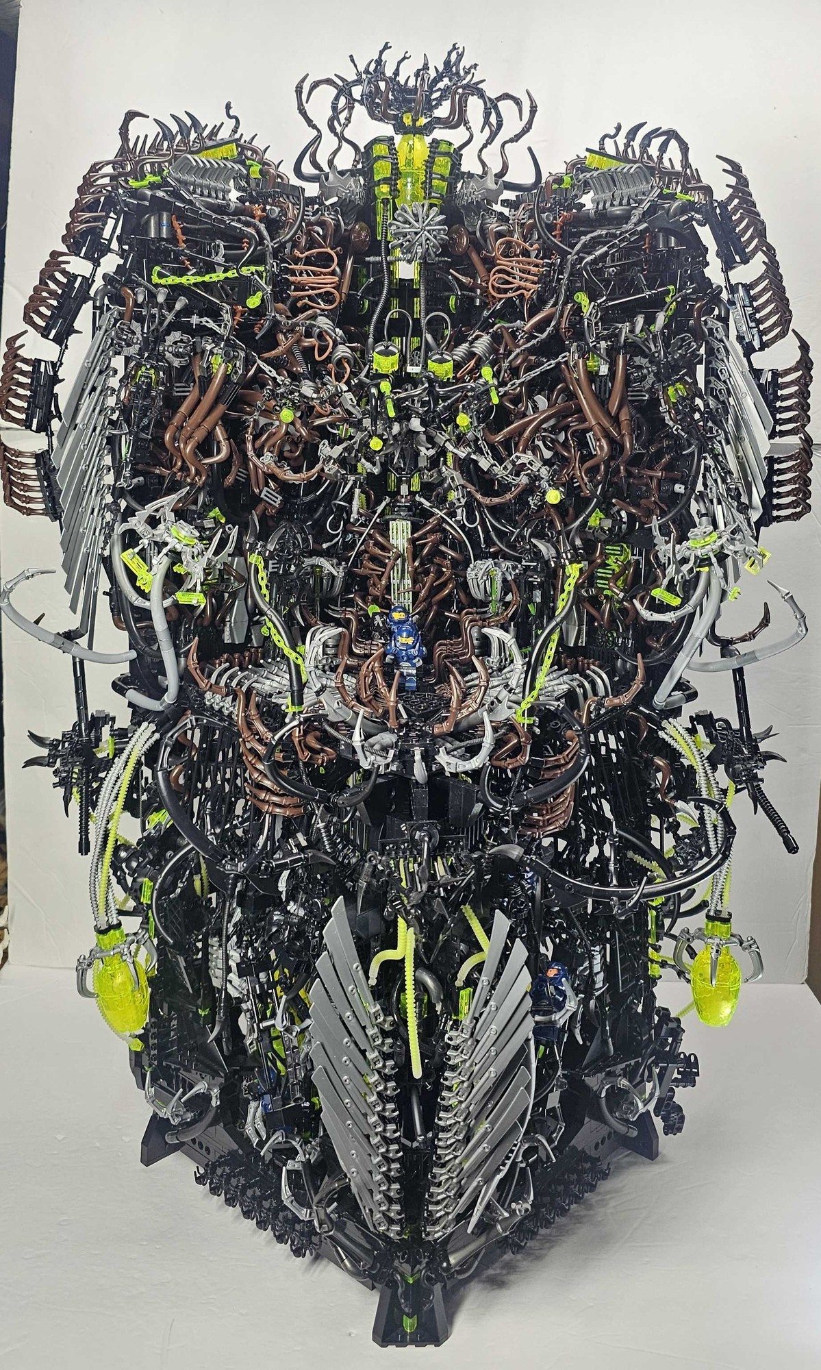 Biomechanical forge that uses the deceit of transcendence to harvest lifeforms.